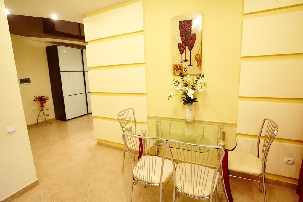 Luxury Apartment In New Building Chişinău Eksteriør billede